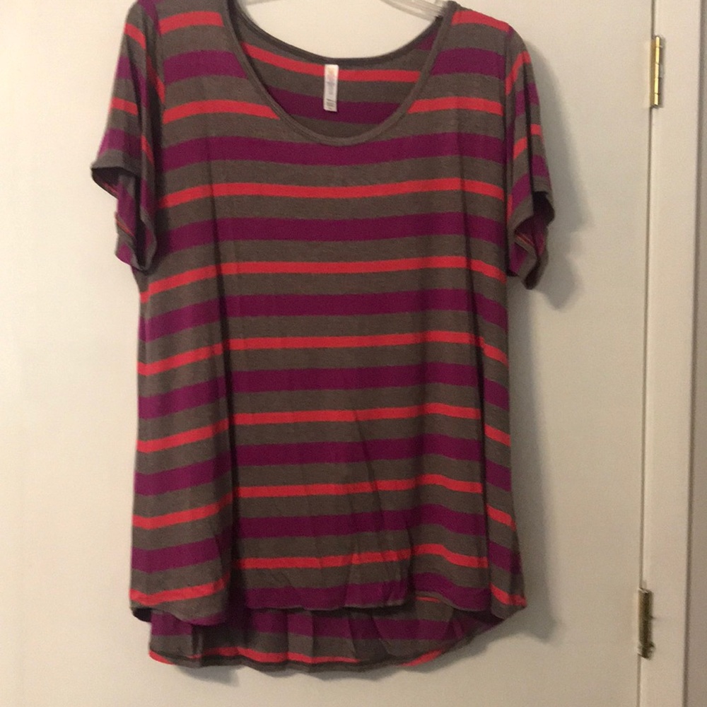 LuLaRoe Classic T